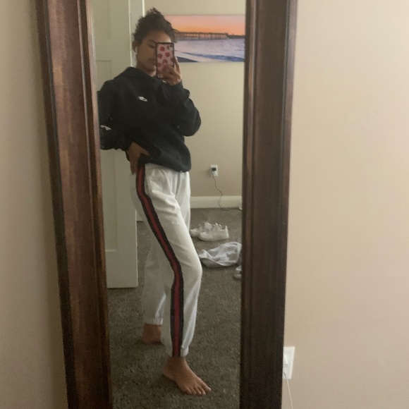 Sweats - Picture 4 of 7